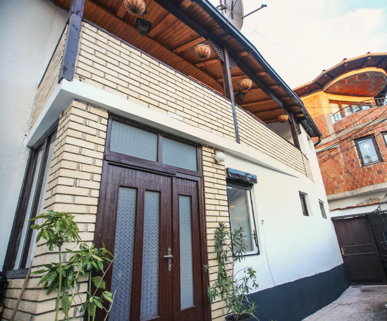 Hostel Bushati Prizren Exterior photo